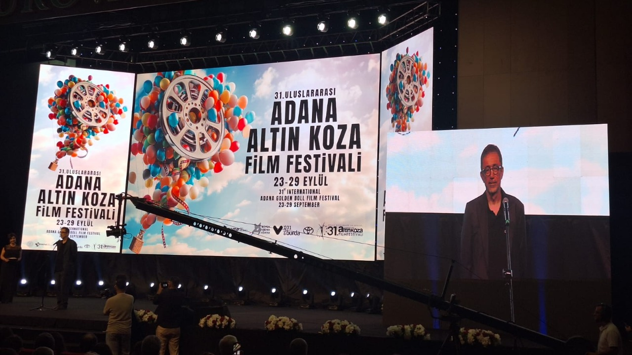 31. Uluslararası Adana Altın Koza Film Festivali Ödül Töreni: Jürinin Beklenmedik Kararları Gecenin Yıldızı Olmayı Başardı!