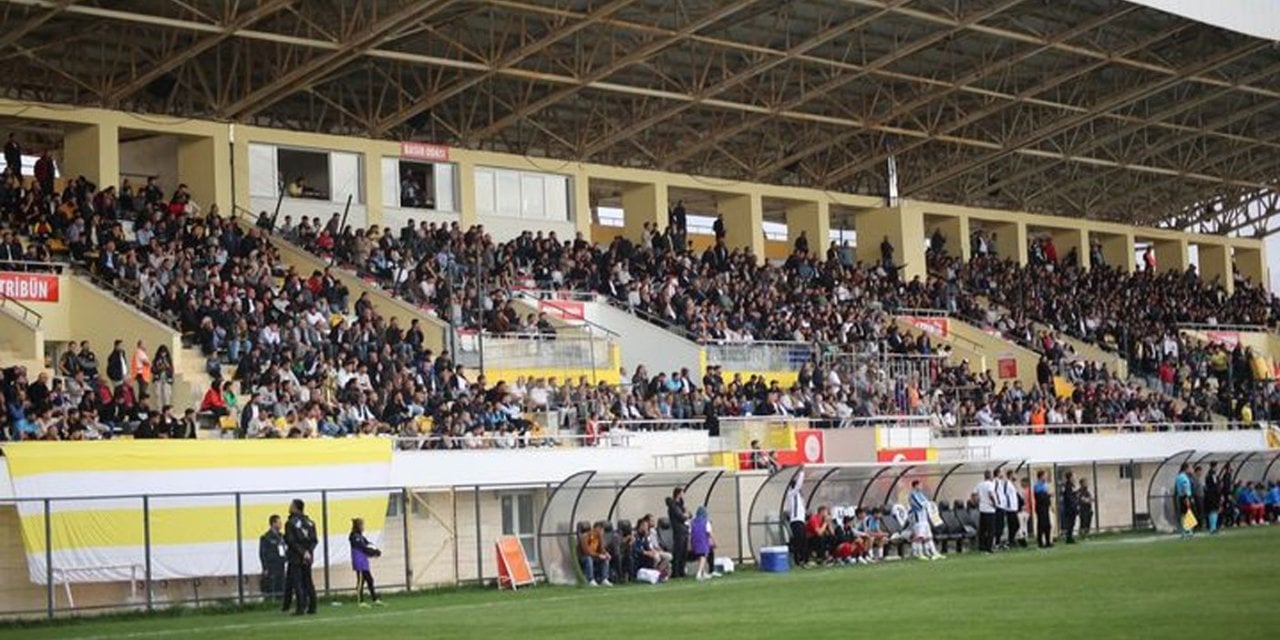 Elazığ Şaşkın: 3. Lig Maçına Fırtına Gibi Bir Bilet Kargaşası, Tüm Biletler Tek Kişinin Elinde!