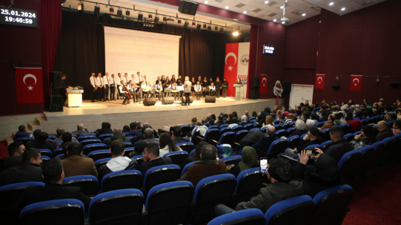 Gönüllü Halk Korosu, TSM Konseri Gerçekleştirdi