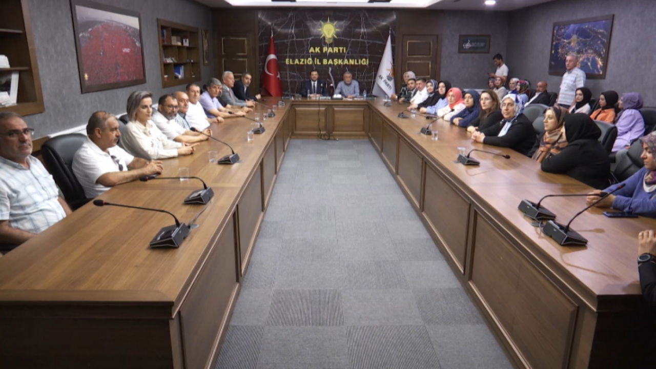 AK Parti Genel Başkan Yardımcısı Zengin, Elazığ'da