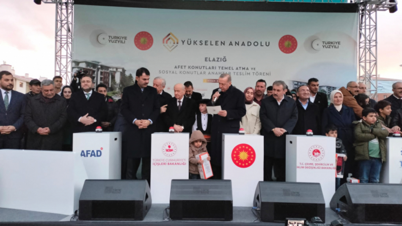 Cumhurbaşkanı Erdoğan Elazığ'da 505 Konutun Temelini Attı